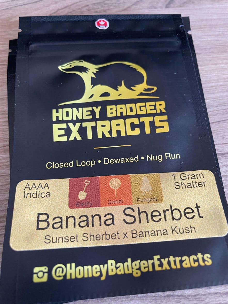 Honey-Badger-Extracts-Shatter-banana-sherbet