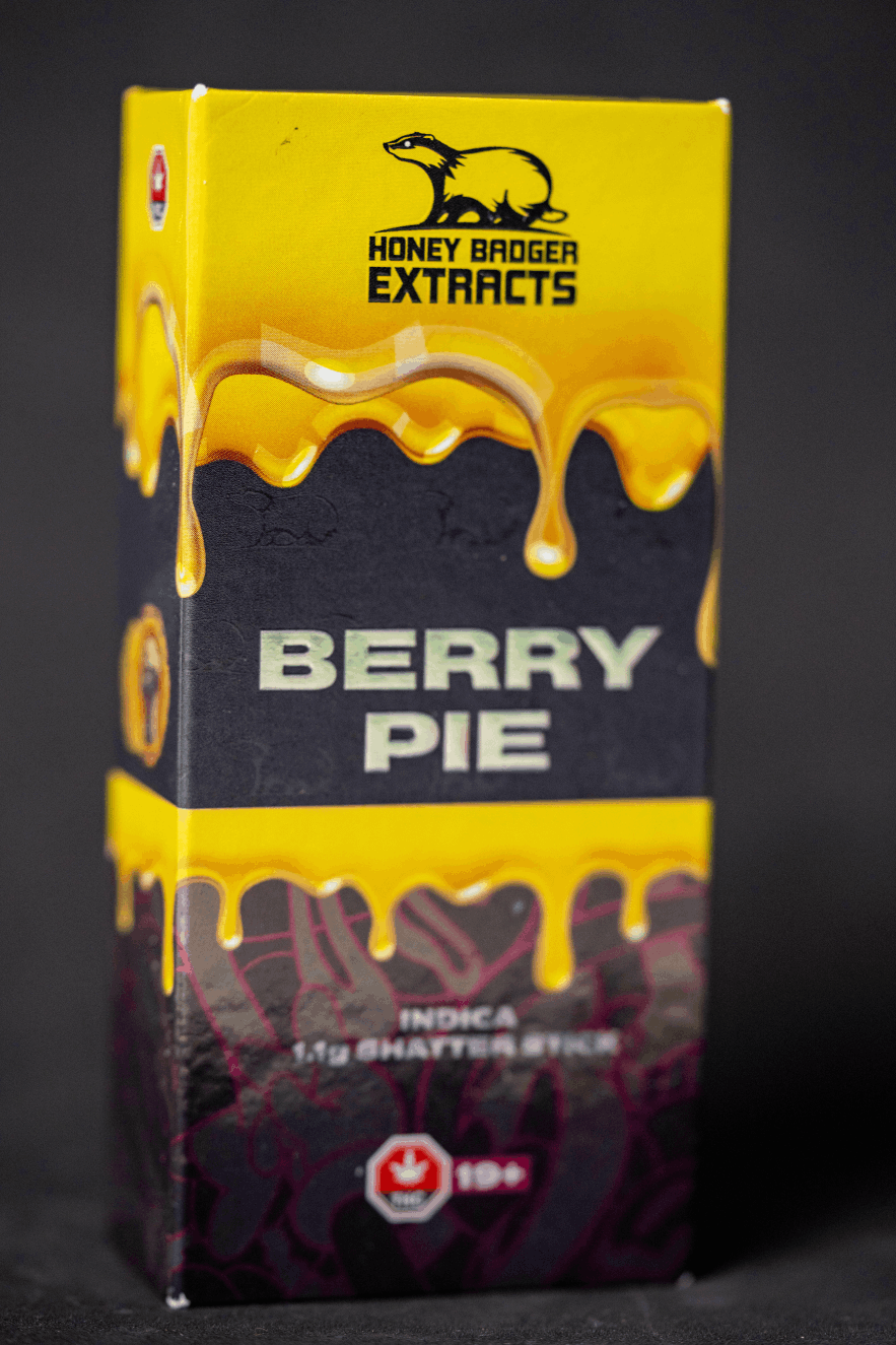 vape-pens-honey-badger-extracts-shatter-sticks-berry-pie
